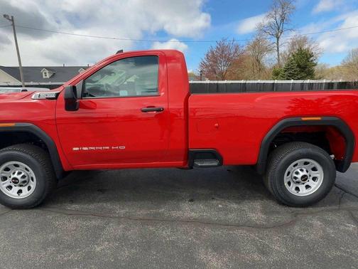 2025 GMC Sierra 2500 Pro