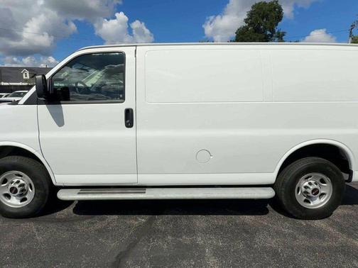 2023 GMC Savana 2500 Work Van