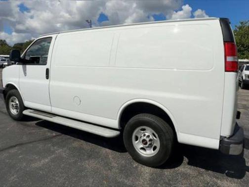 2023 GMC Savana 2500 Work Van