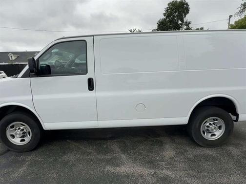 2023 Chevrolet Express 2500 Work Van