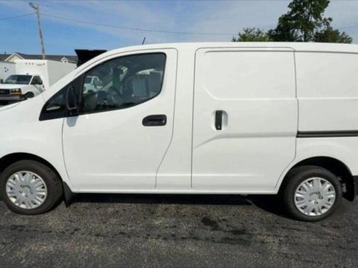2020 Nissan NV200 S
