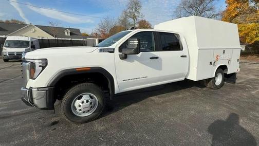 2026 GMC Sierra 3500 Pro