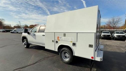 2026 GMC Sierra 3500 Pro