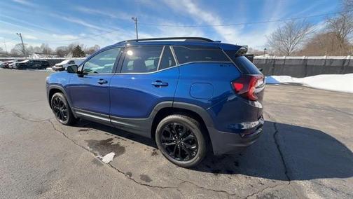 2022 GMC Terrain SLT