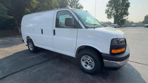 2025 GMC Savana 3500 Work Van