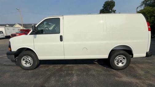 2025 GMC Savana 3500 Work Van