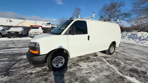 2023 GMC Savana 2500 Work Van