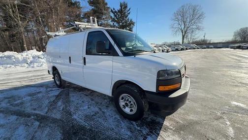 2023 GMC Savana 2500 Work Van