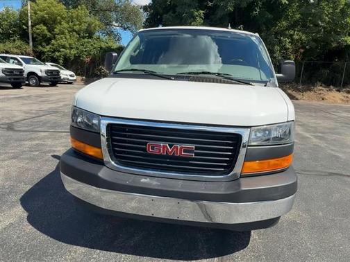 2023 GMC Savana 2500 Work Van