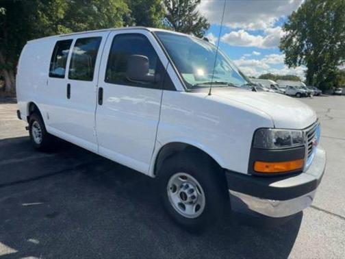 2023 GMC Savana 2500 Work Van