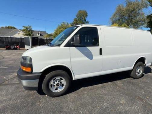2023 GMC Savana 2500 Work Van