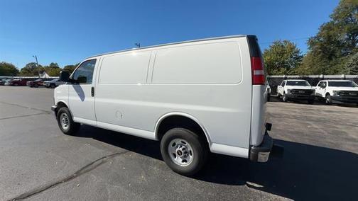 2023 GMC Savana 2500 Work Van