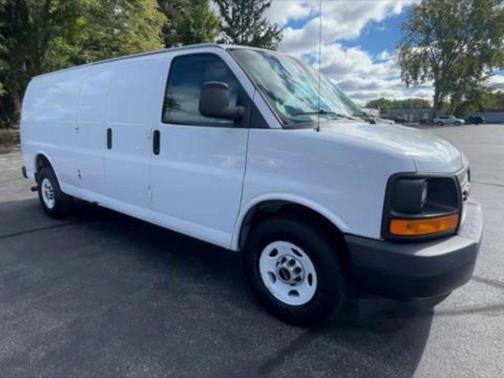 2017 GMC Savana 2500 Work Van
