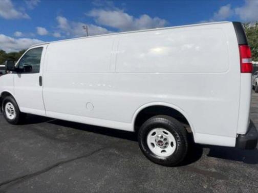 2017 GMC Savana 2500 Work Van
