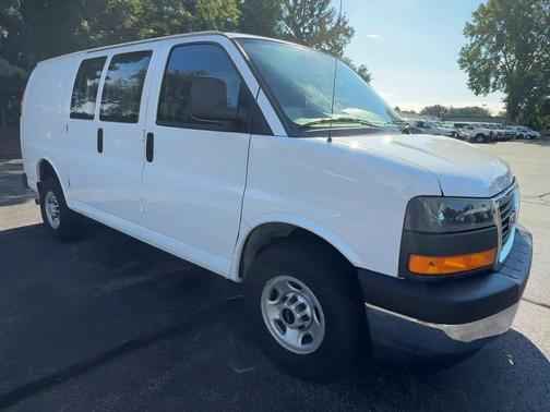 2023 GMC Savana 2500 Work Van