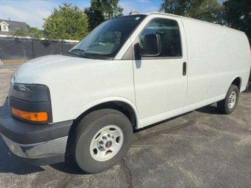 2023 GMC Savana 2500 Work Van