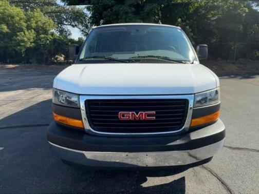 2023 GMC Savana 2500 Work Van