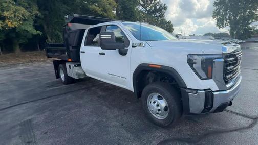 2025 GMC Sierra 3500 Pro