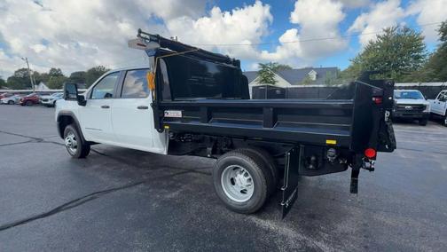 2025 GMC Sierra 3500 Pro