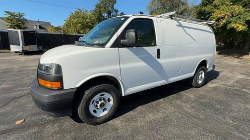 2020 GMC Savana 3500 Work Van