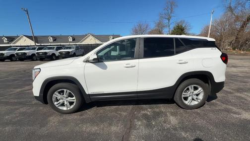 White 2023 GMC Terrain SLE