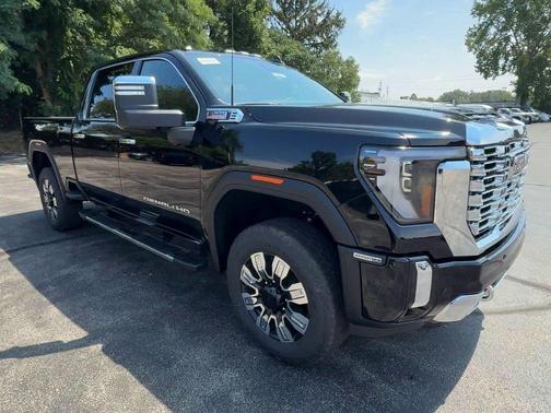 2025 GMC Sierra 2500 Denali