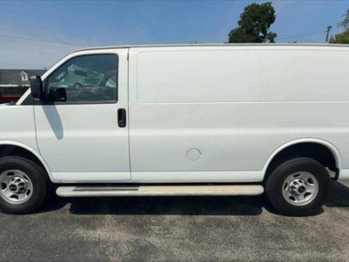 2023 GMC Savana 2500 Work Van