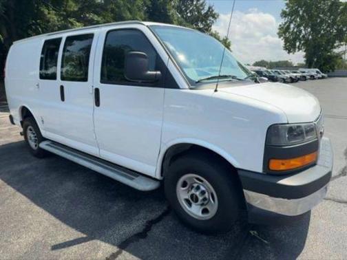 2023 GMC Savana 2500 Work Van