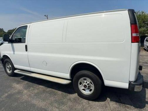 2023 GMC Savana 2500 Work Van