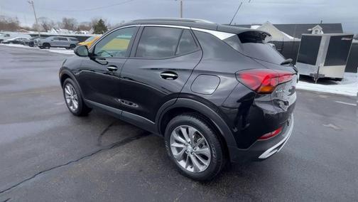 2022 Buick Encore GX Select