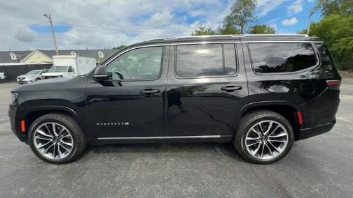 2023 Jeep Wagoneer Series III
