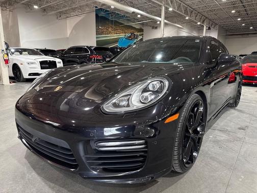 2014 Porsche Panamera GTS