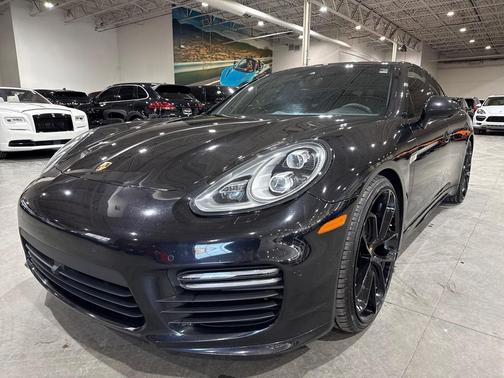 2014 Porsche Panamera GTS