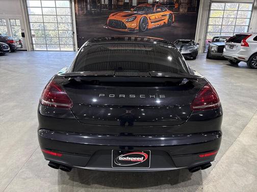 2014 Porsche Panamera GTS