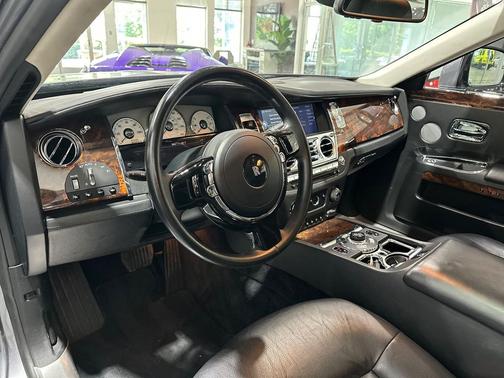 X05 Black Mica 2010 Rolls-Royce Ghost $268K MSRP