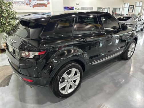 Santorini Black Metallic 2015 Land Rover Range Rover Evoque Pure Plus