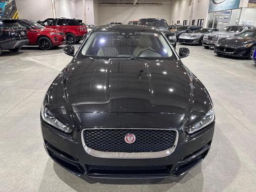 2017 Jaguar XE 20d Prestige