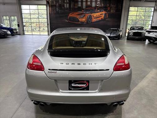 2012 Porsche Panamera 4