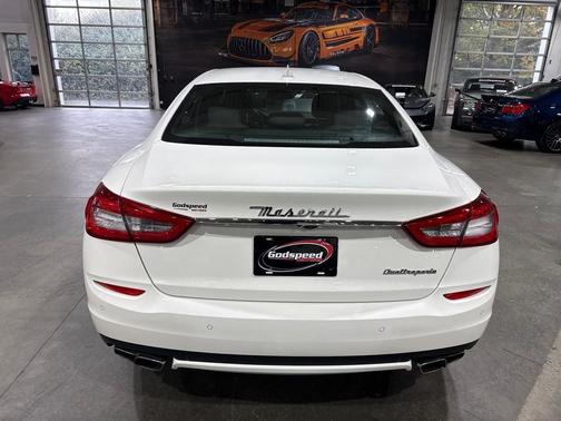 2014 Maserati Quattroporte GTS