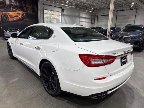 2014 Maserati Quattroporte GTS