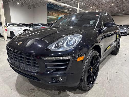 2015 Porsche Macan S