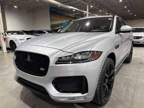2017 Jaguar F-PACE S