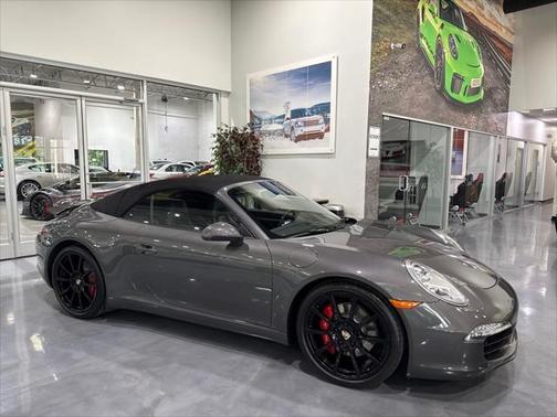 2013 Porsche 911 Carrera 4S Cabriolet