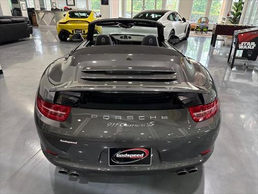 2013 Porsche 911 Carrera 4S Cabriolet