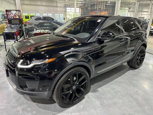 Narvik Black 2018 Land Rover Range Rover Evoque SE Premium