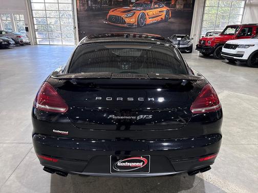 2015 Porsche Panamera GTS