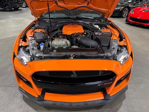 2020 Ford Shelby GT500 Base