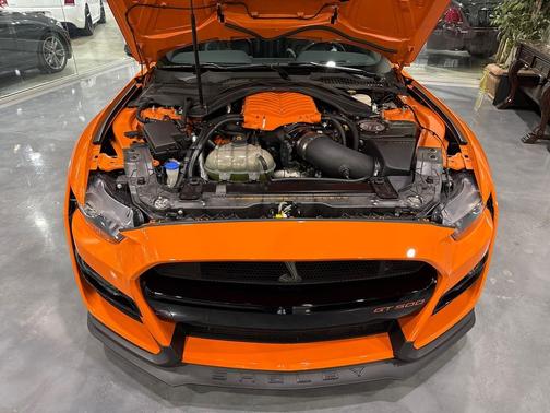 2020 Ford Shelby GT500 Base