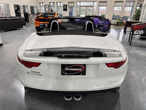 2017 Jaguar F-TYPE Premium