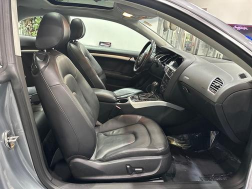 Quartz Gray Metallic 2011 Audi A5 Premium Plus